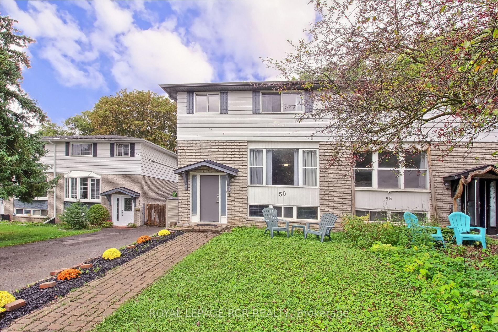56 Hillview Dr