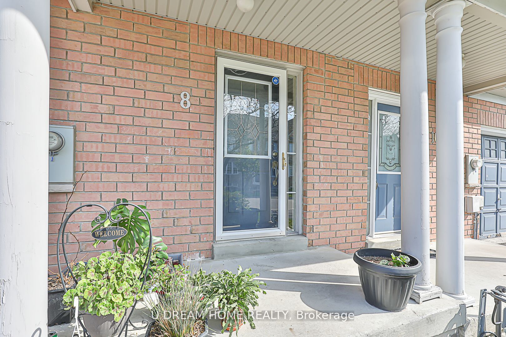 8 Kingsley Rd