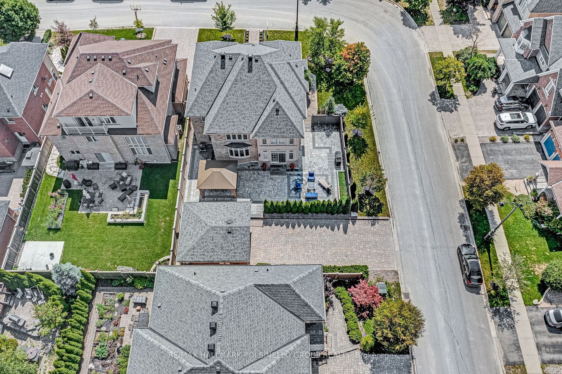 61 Weslock Cres