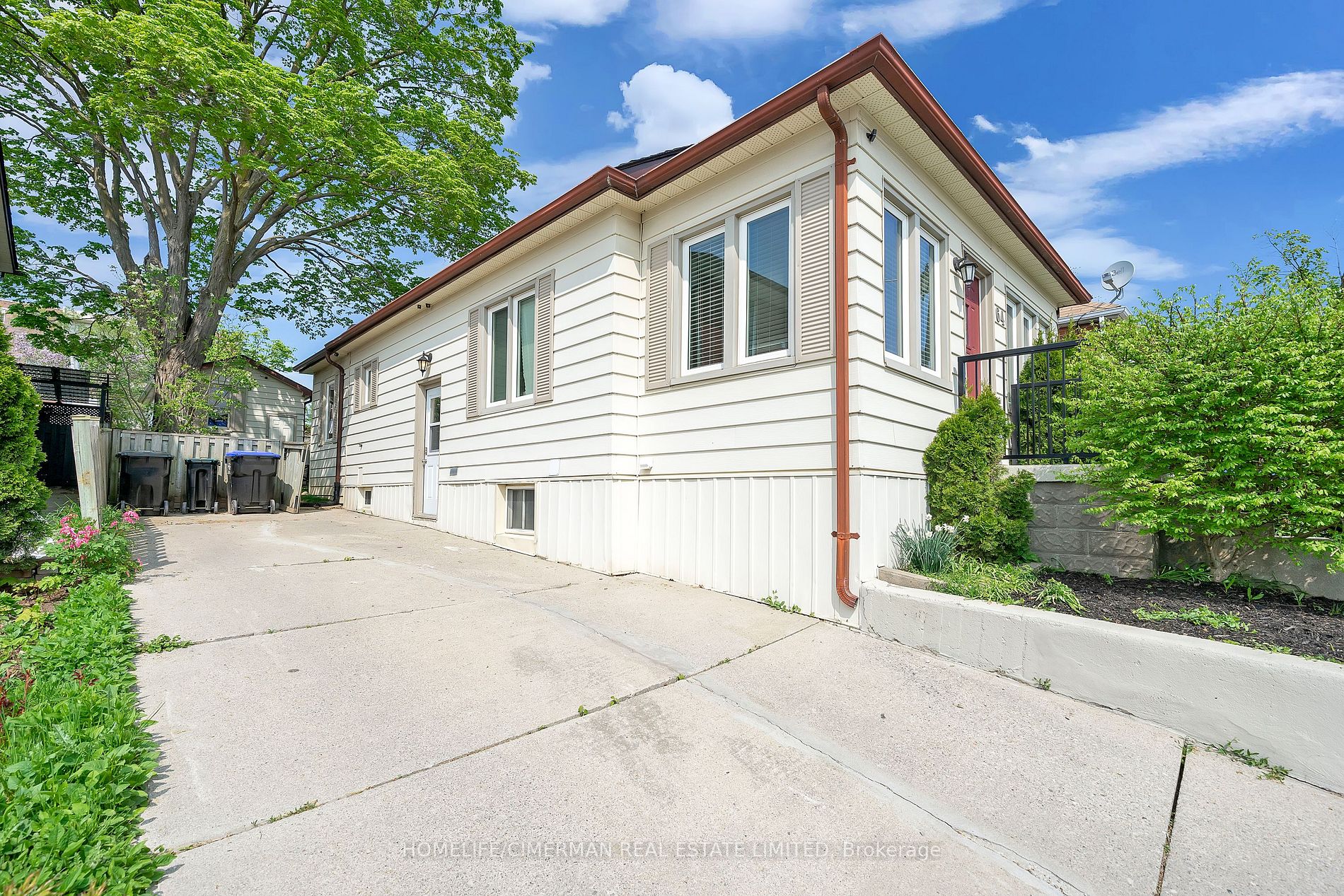 64 Simcoe Road Road