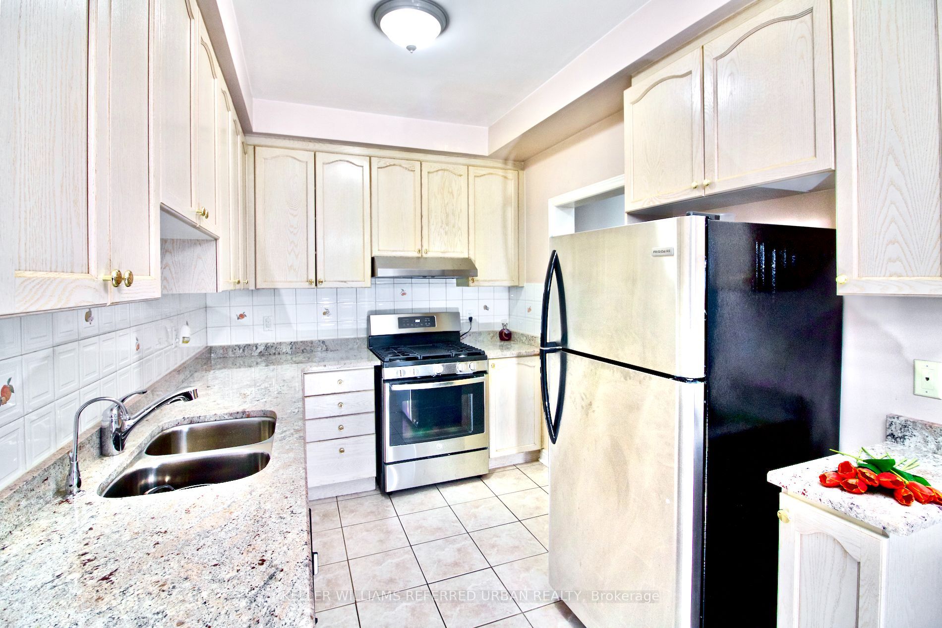95 Kirkvalley Cres