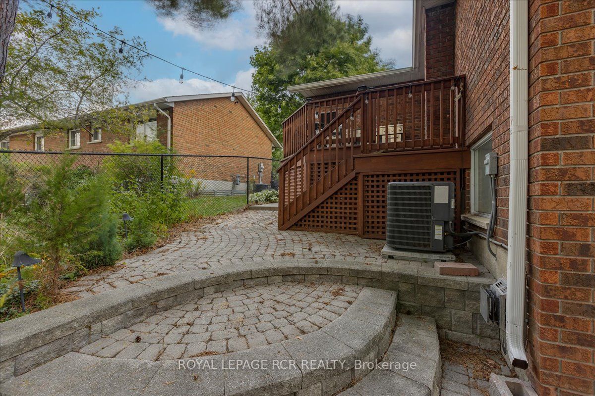 2 Kearns Dr