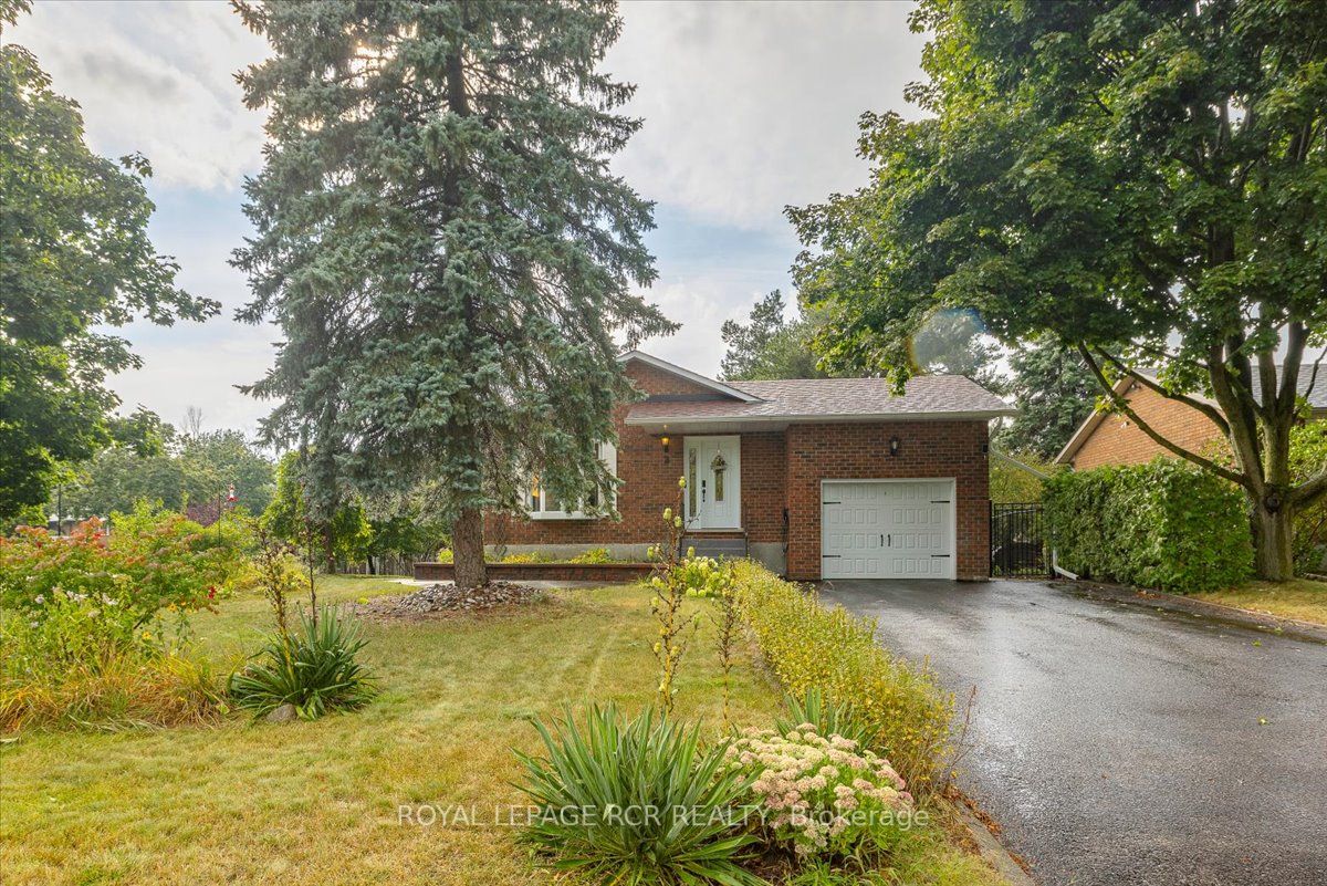 2 Kearns Dr
