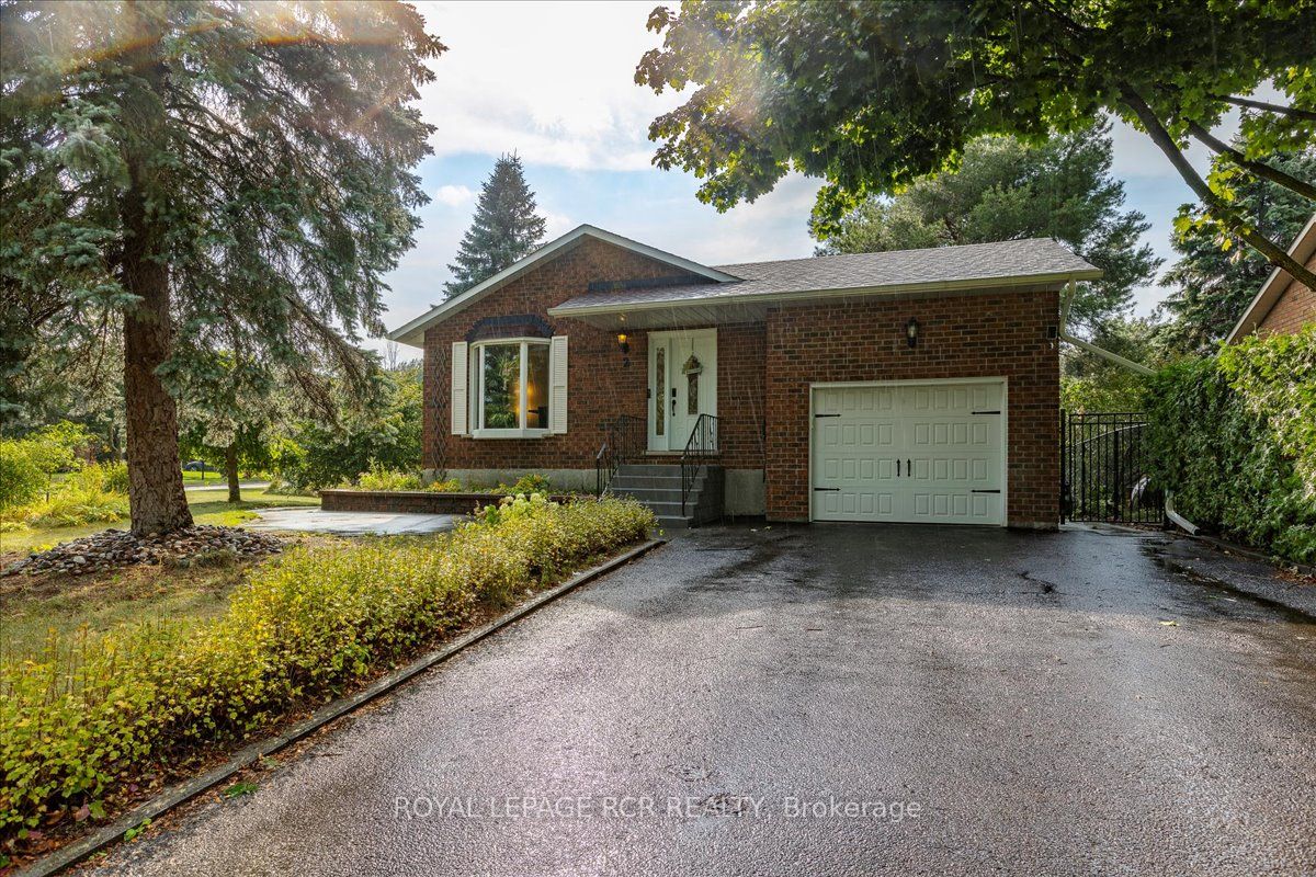 2 Kearns Dr