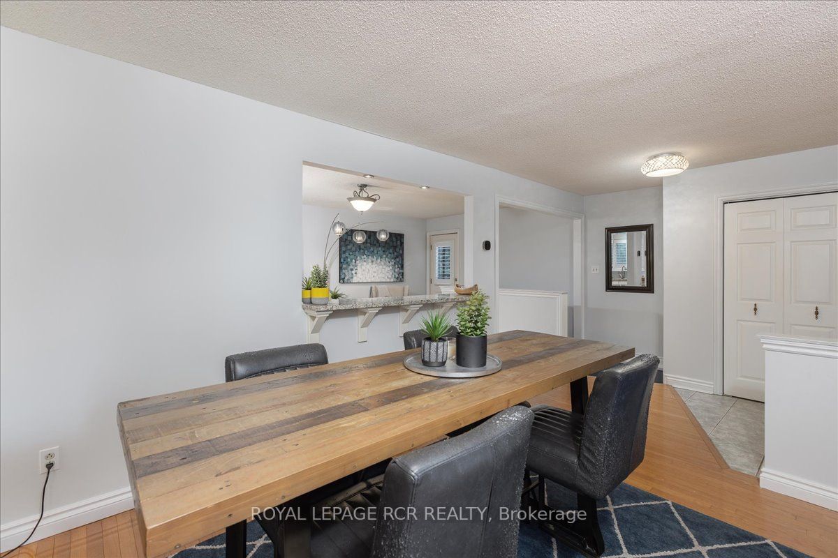 2 Kearns Dr