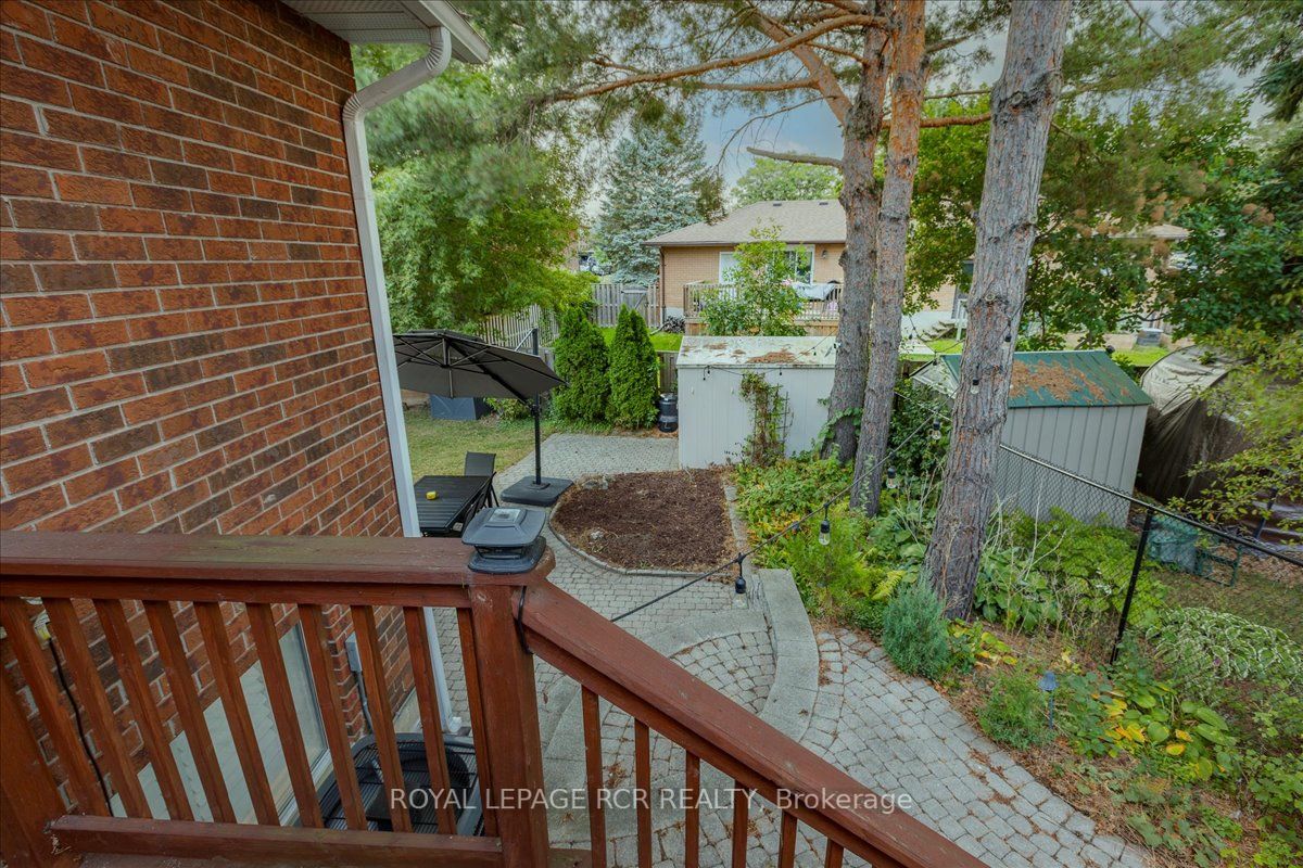 2 Kearns Dr