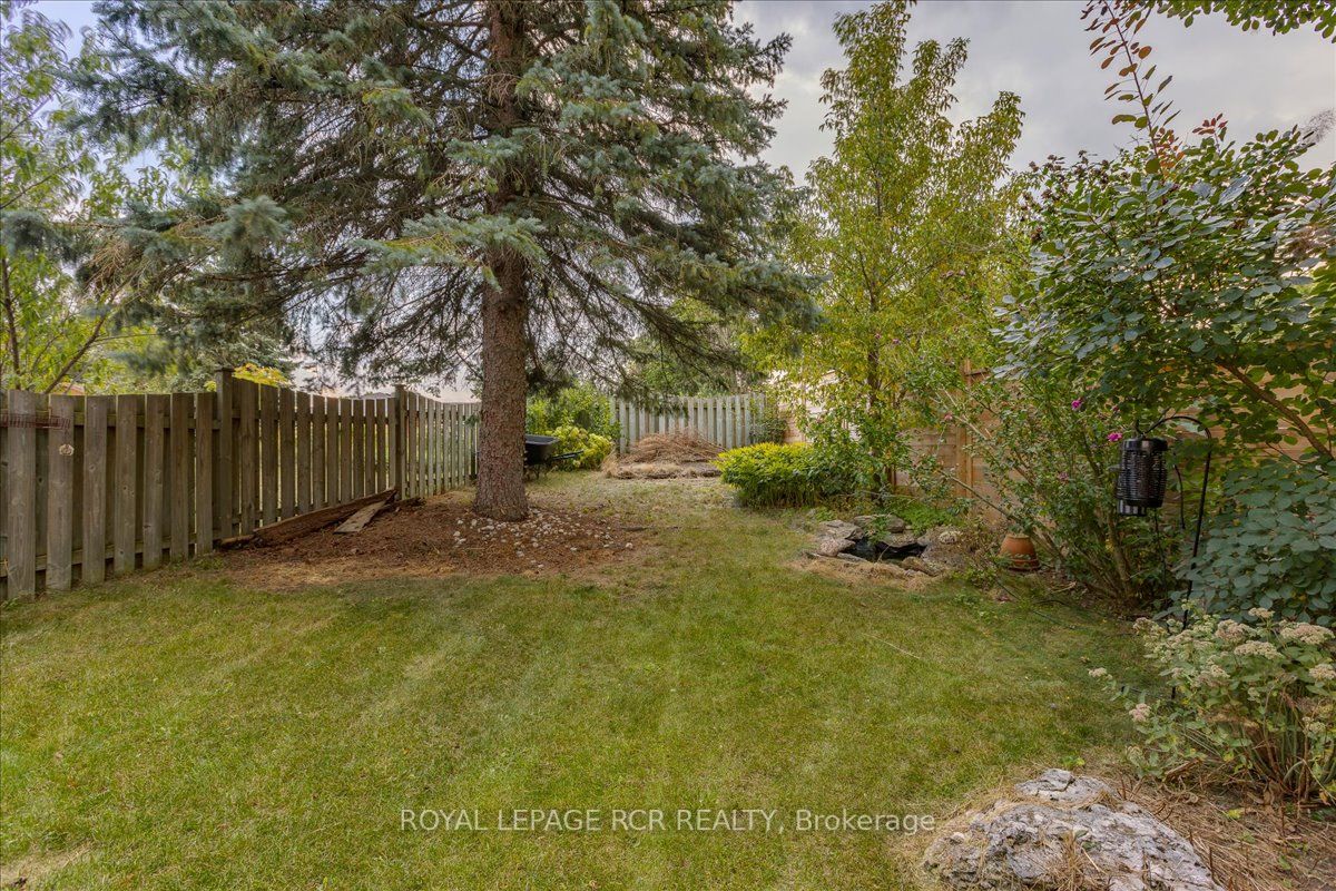 2 Kearns Dr