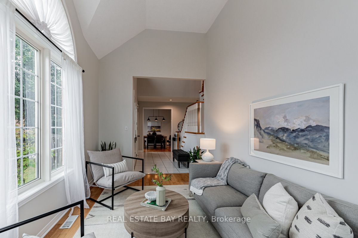 25 Mayflower Drive
