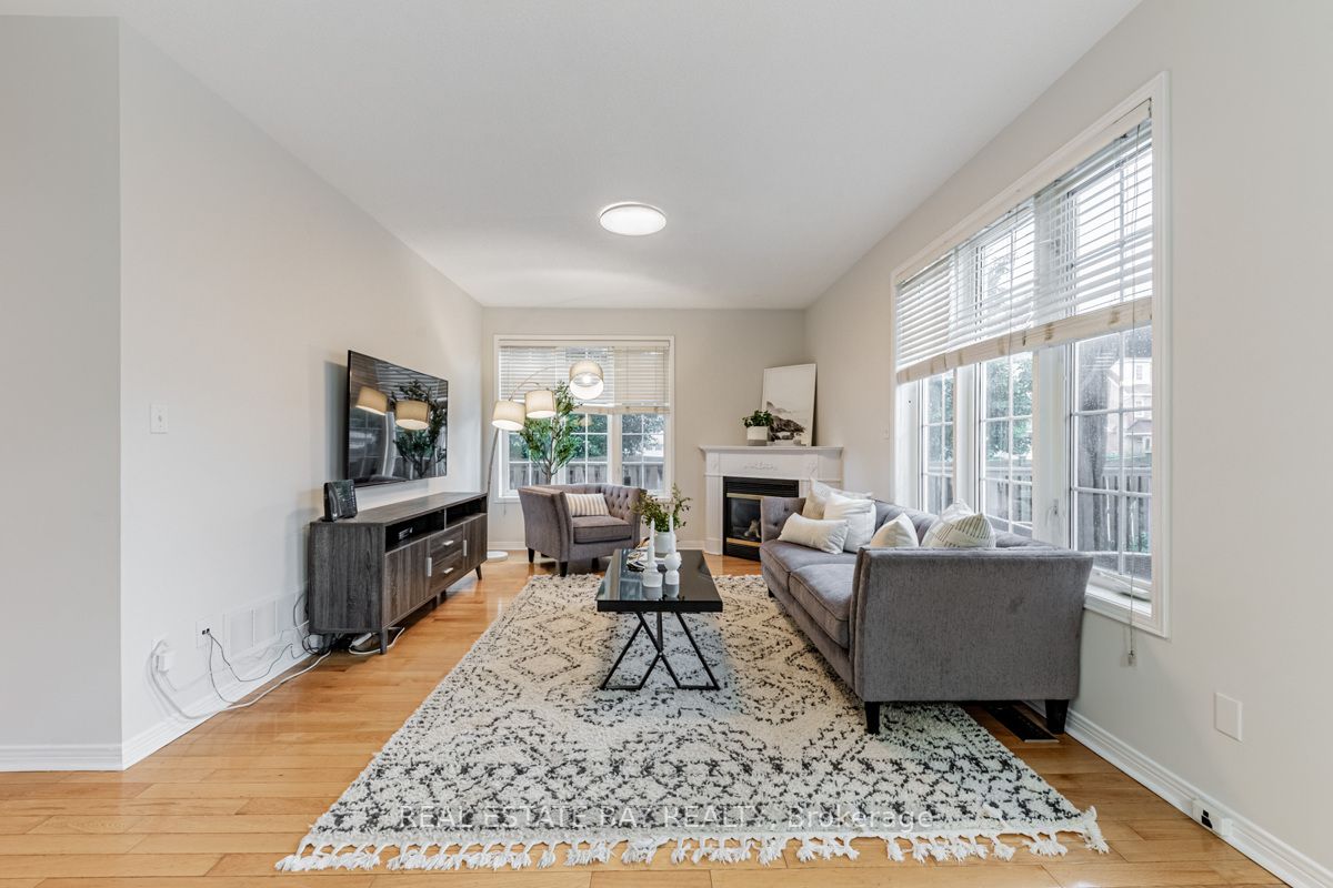25 Mayflower Drive