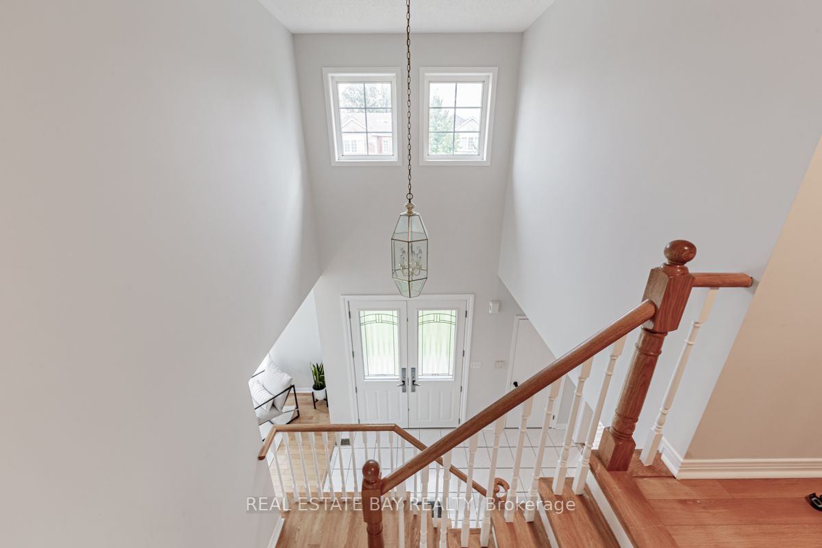 25 Mayflower Drive