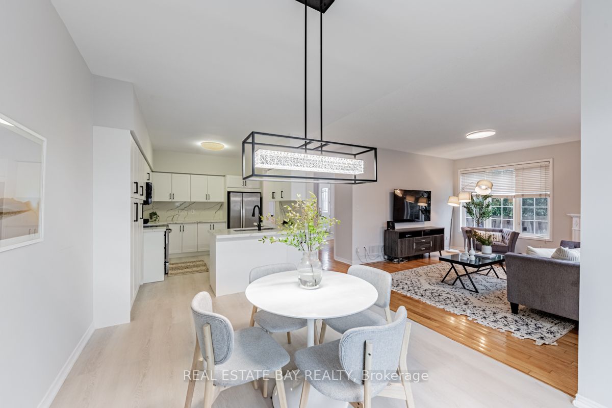 25 Mayflower Drive