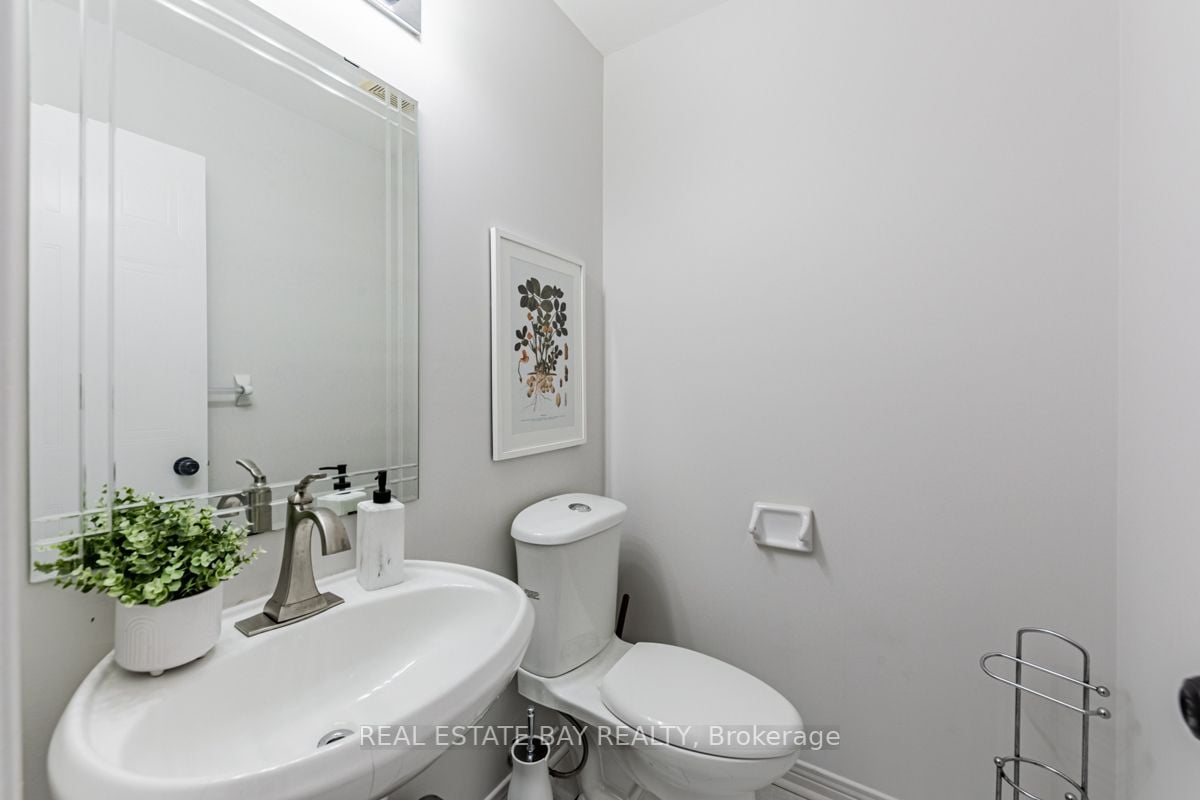 25 Mayflower Drive