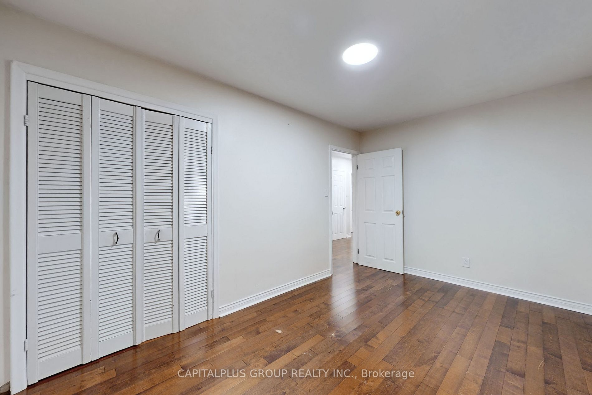92 Meadowview Ave