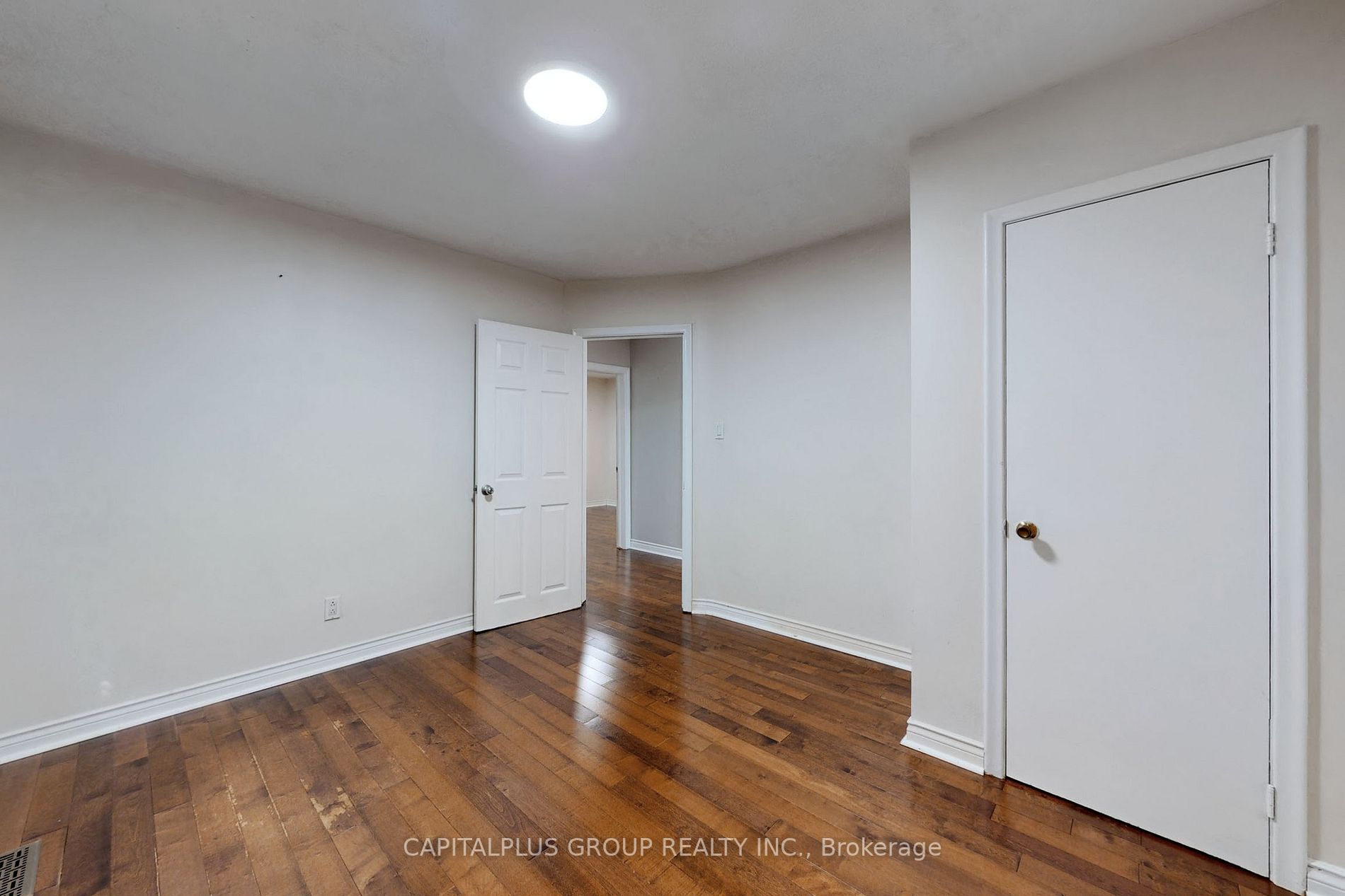 92 Meadowview Ave