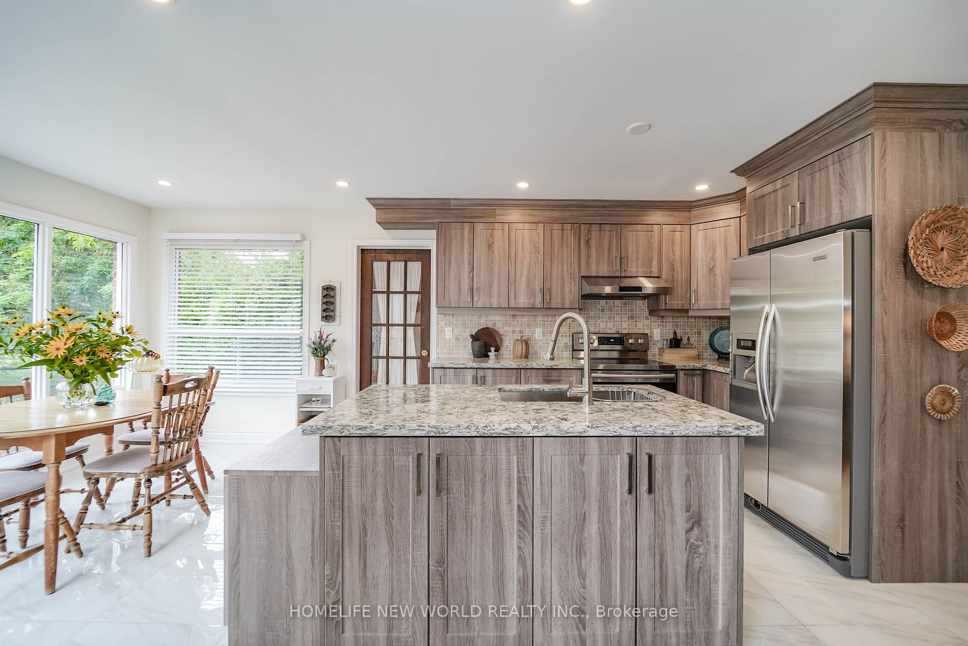 36 Blyth St