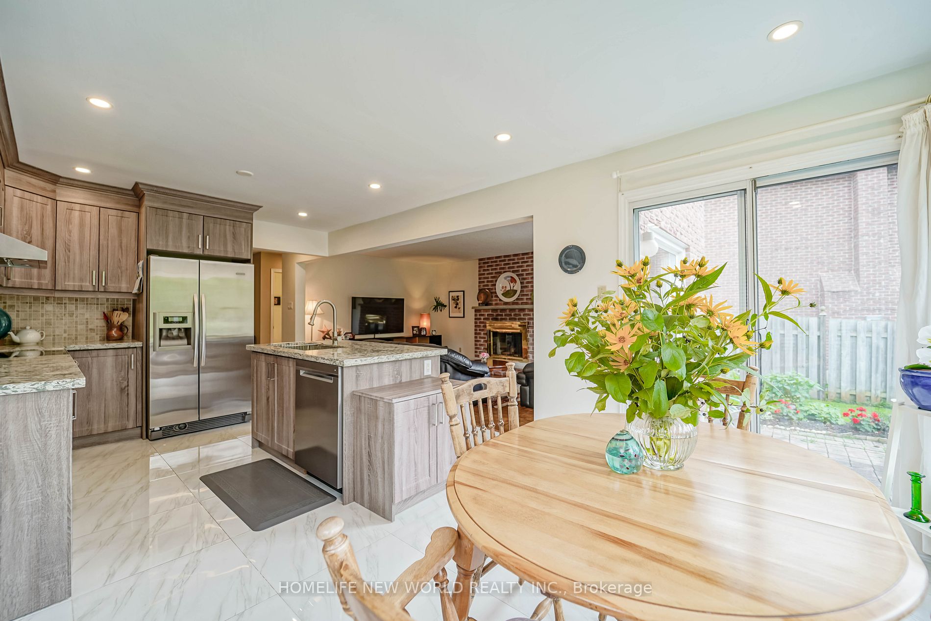 36 Blyth St