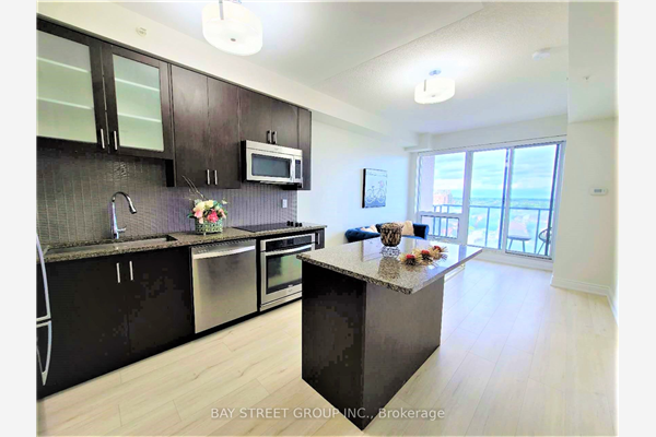 9088 Yonge St, Richmond Hill