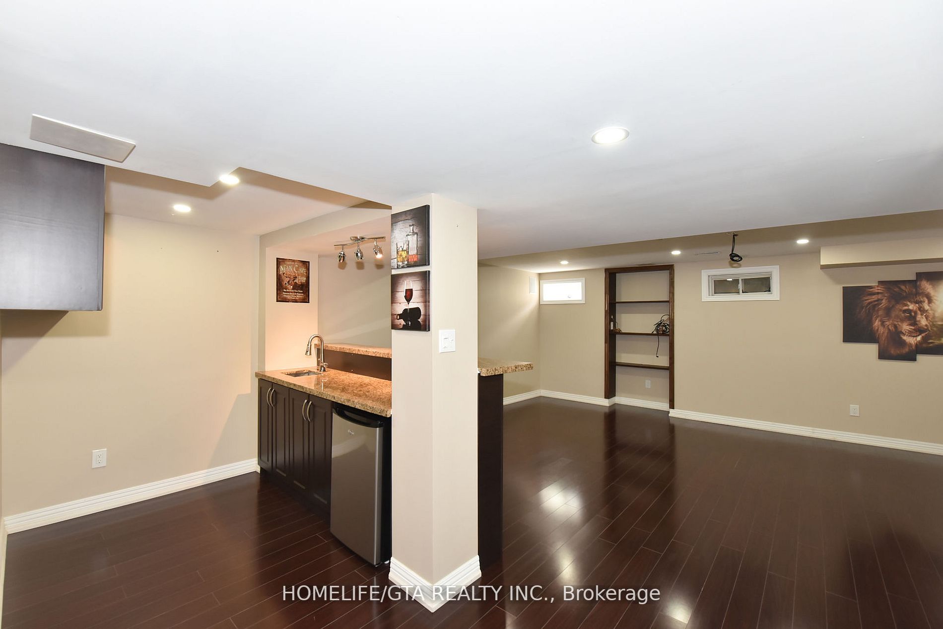 66 Winter Creek Cres