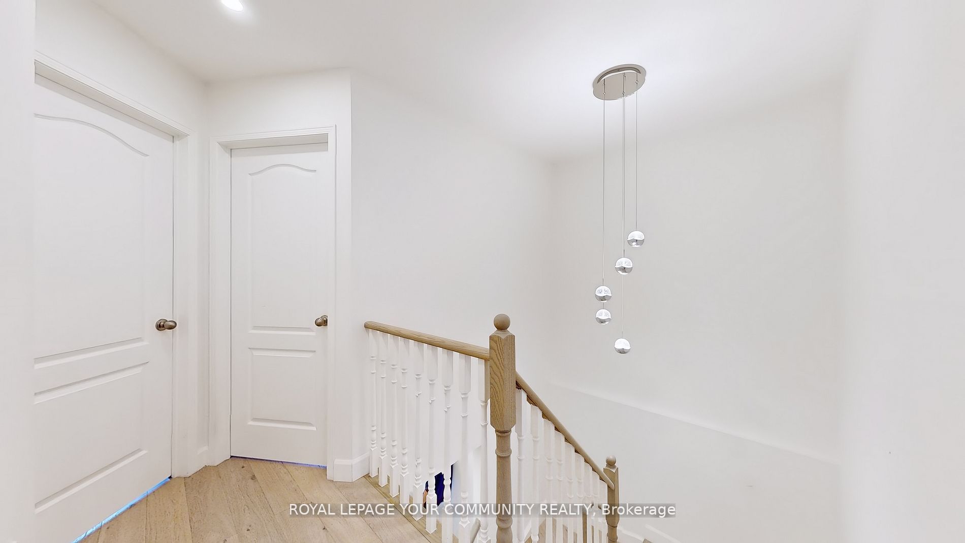 47 Walkview Cres
