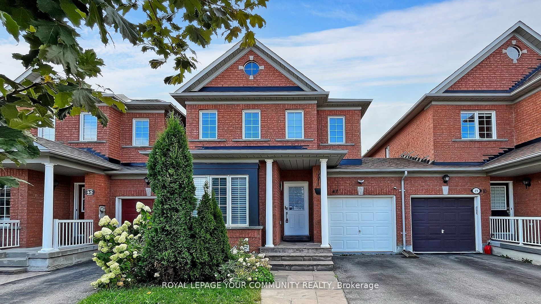 47 Walkview Cres