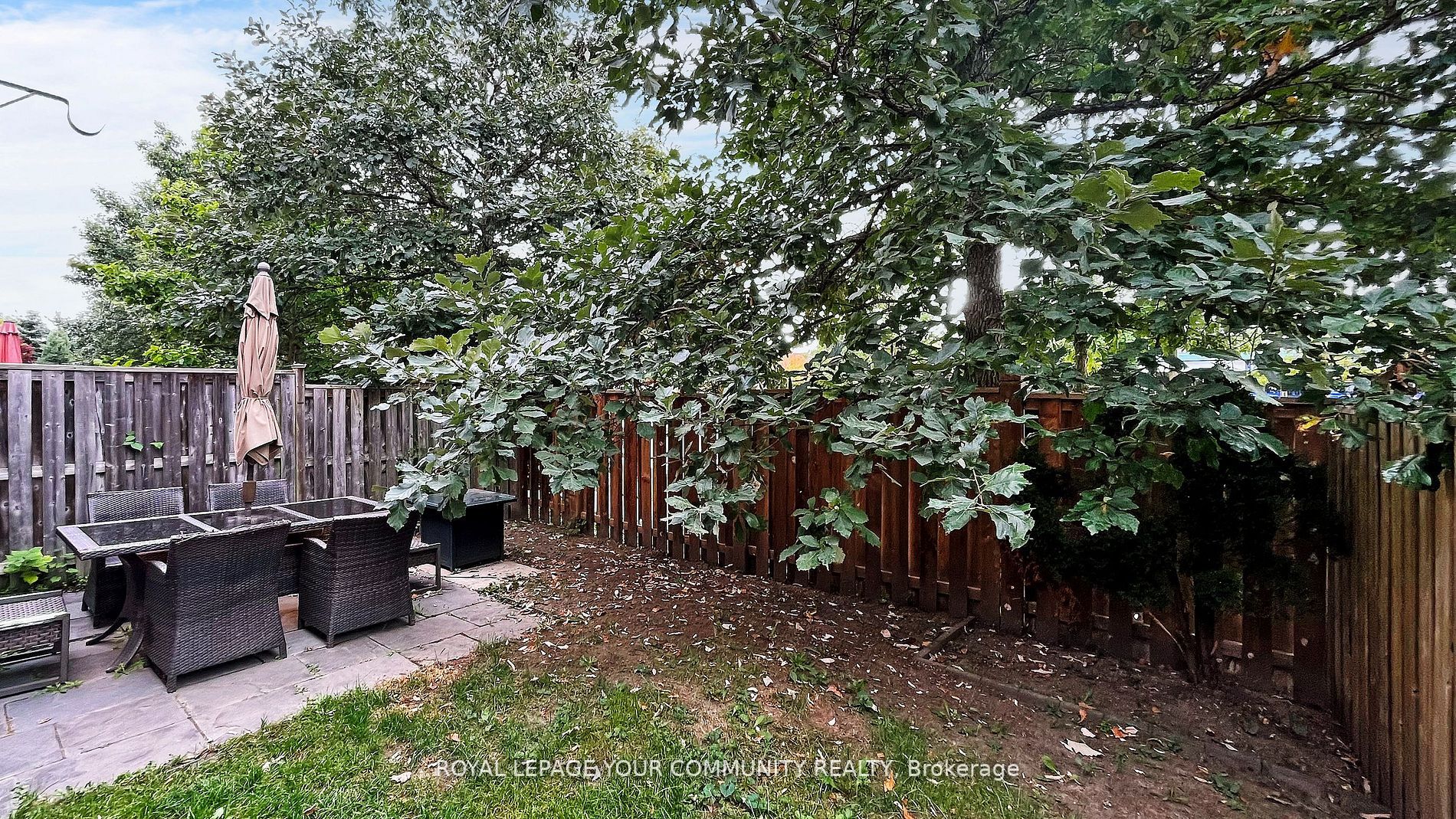 47 Walkview Cres