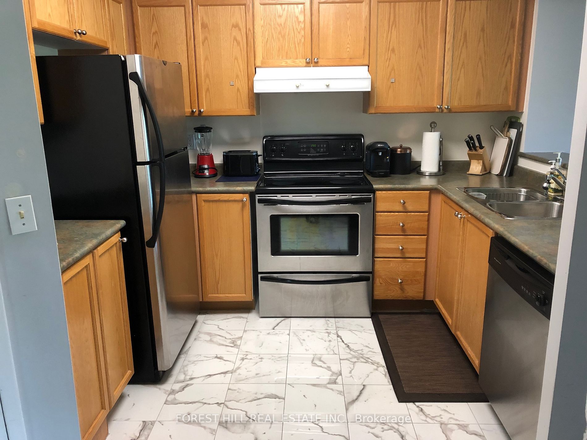 5 Emerald Lane, #307