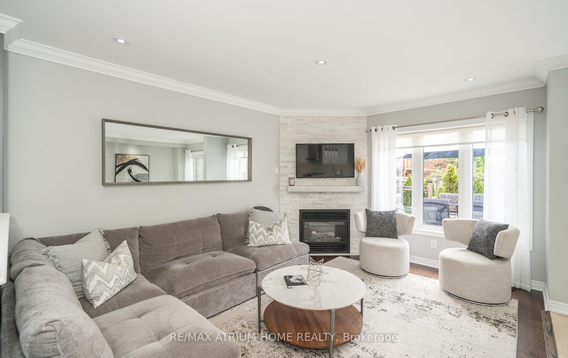 66 Barli Cres