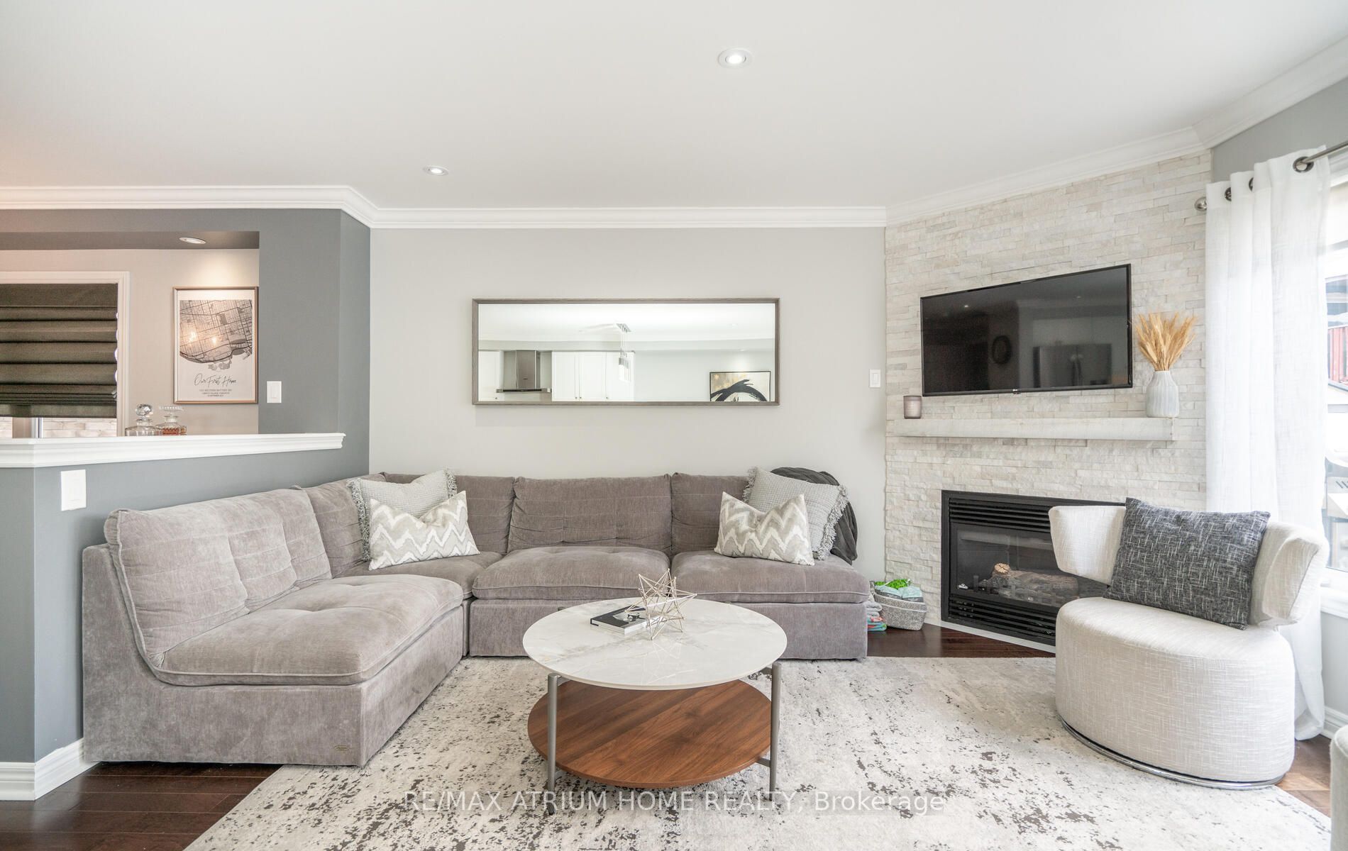 66 Barli Cres