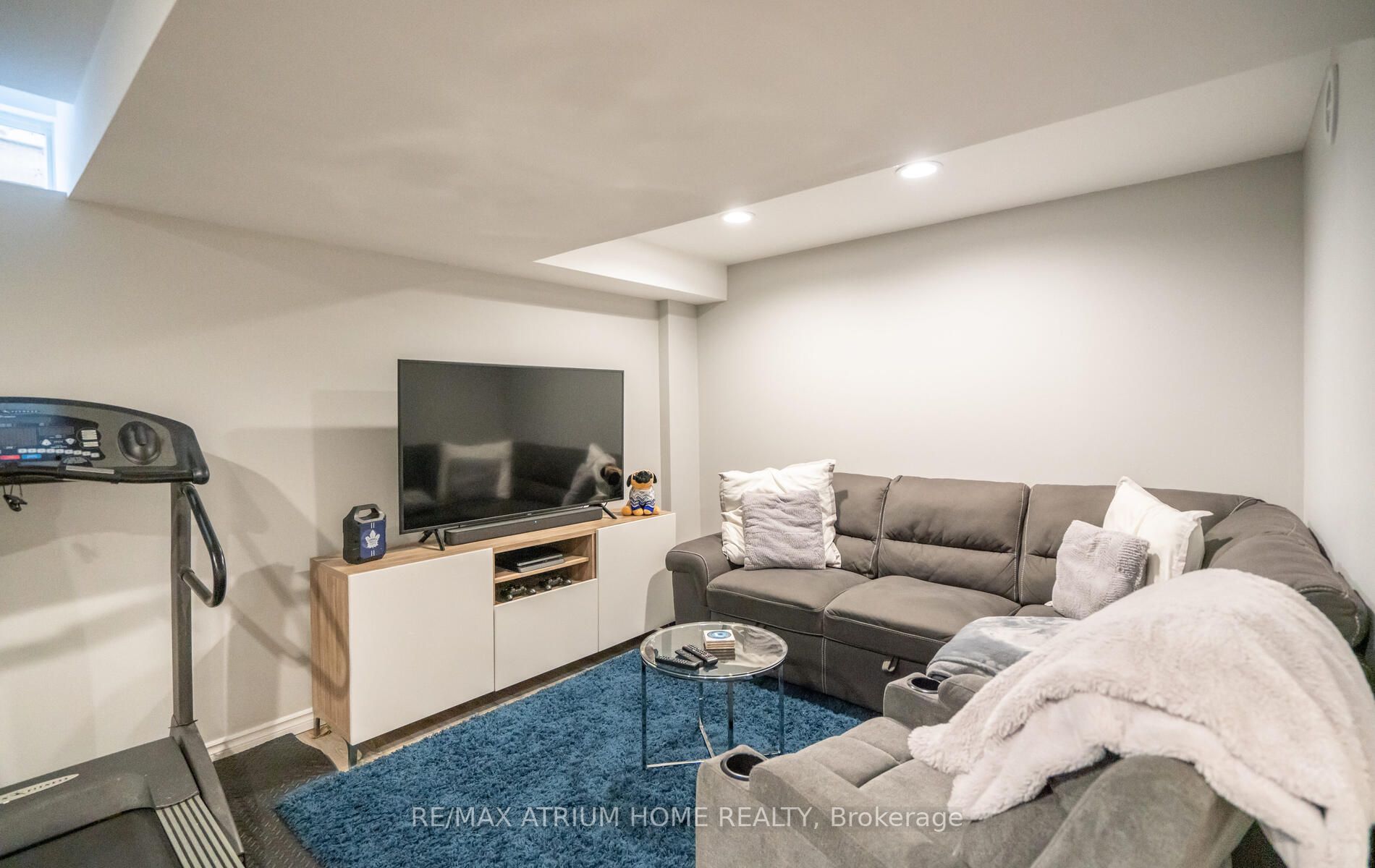 66 Barli Cres