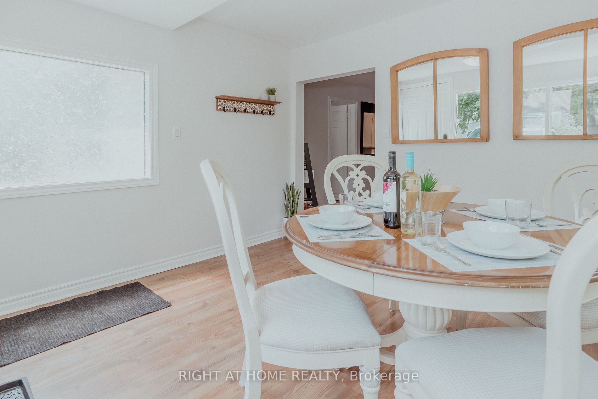 711 Innisfil Beach Rd