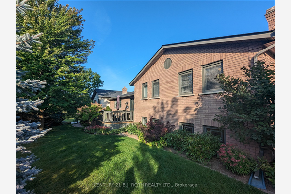 901 Sloan Circle Dr, Innisfil