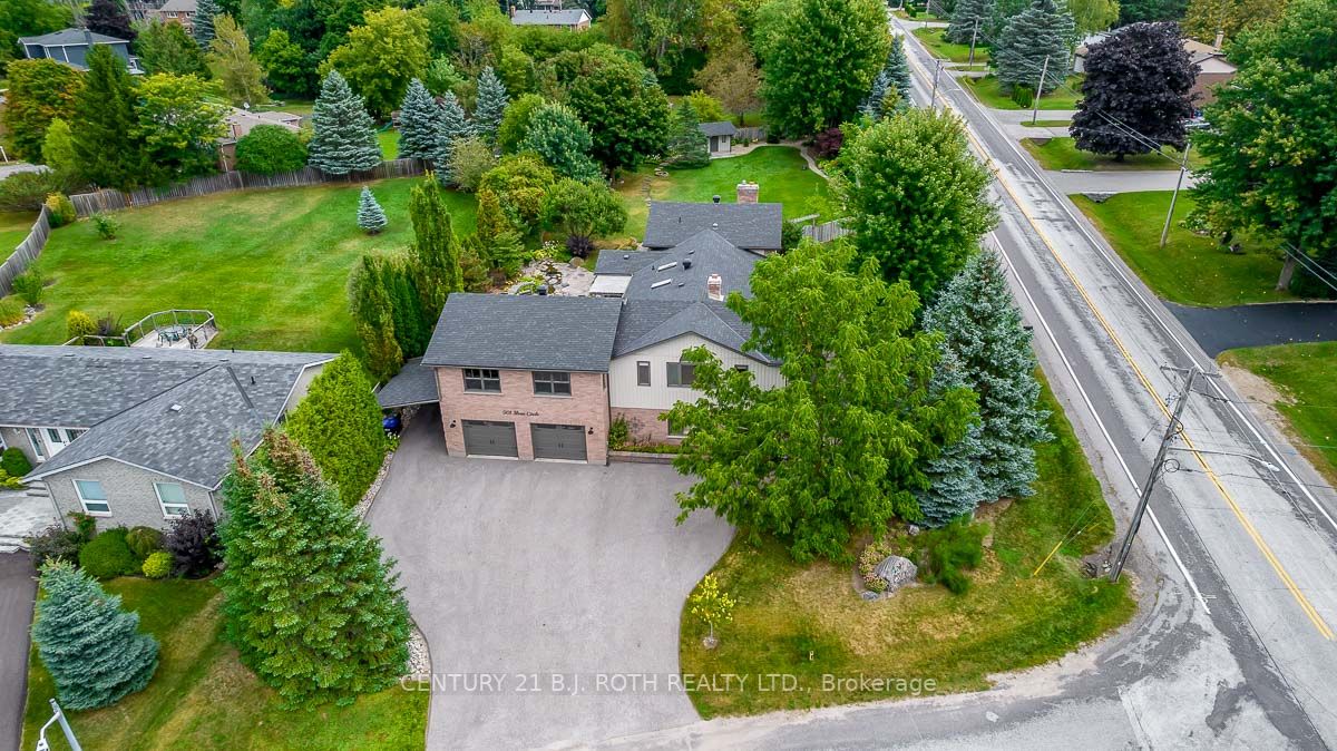 901 Sloan Circle Dr