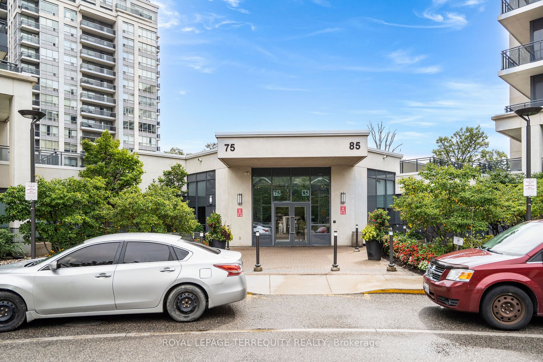 75 North Park Rd, #1002