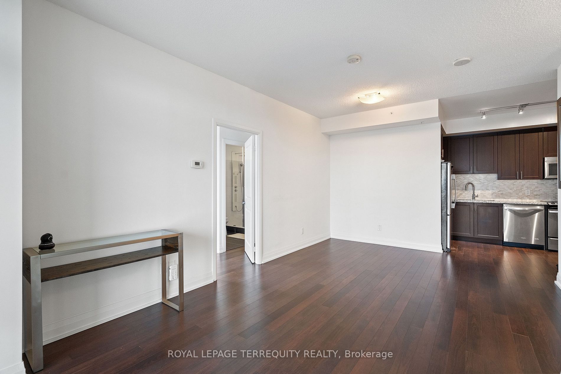 75 North Park Rd, #1002