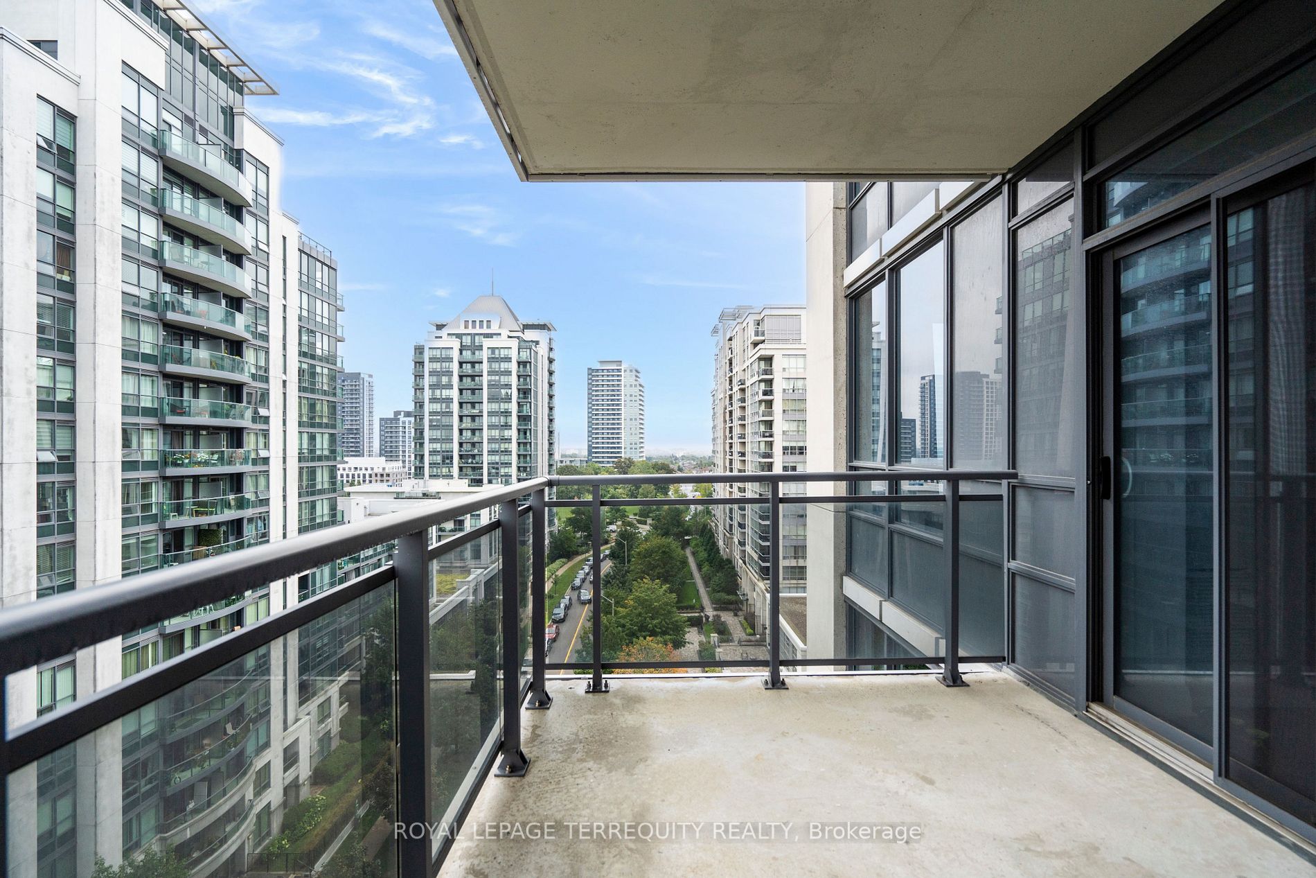 75 North Park Rd, #1002