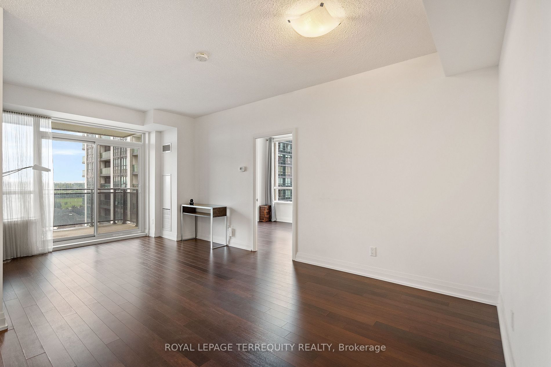 75 North Park Rd, #1002
