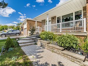 77 Lee Avenue