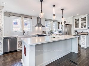 77 Lee Avenue