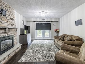 77 Lee Avenue