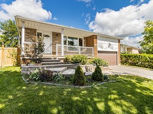 77 Lee Ave