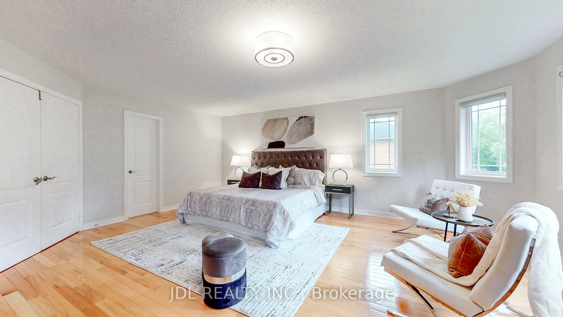 34 Wolfson Cres