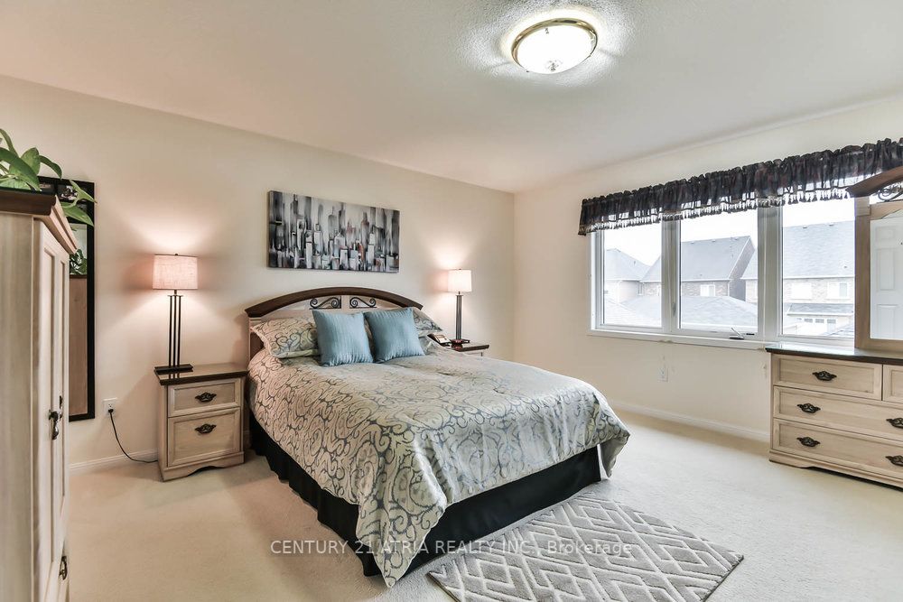 69 Diamond Jubilee Dr