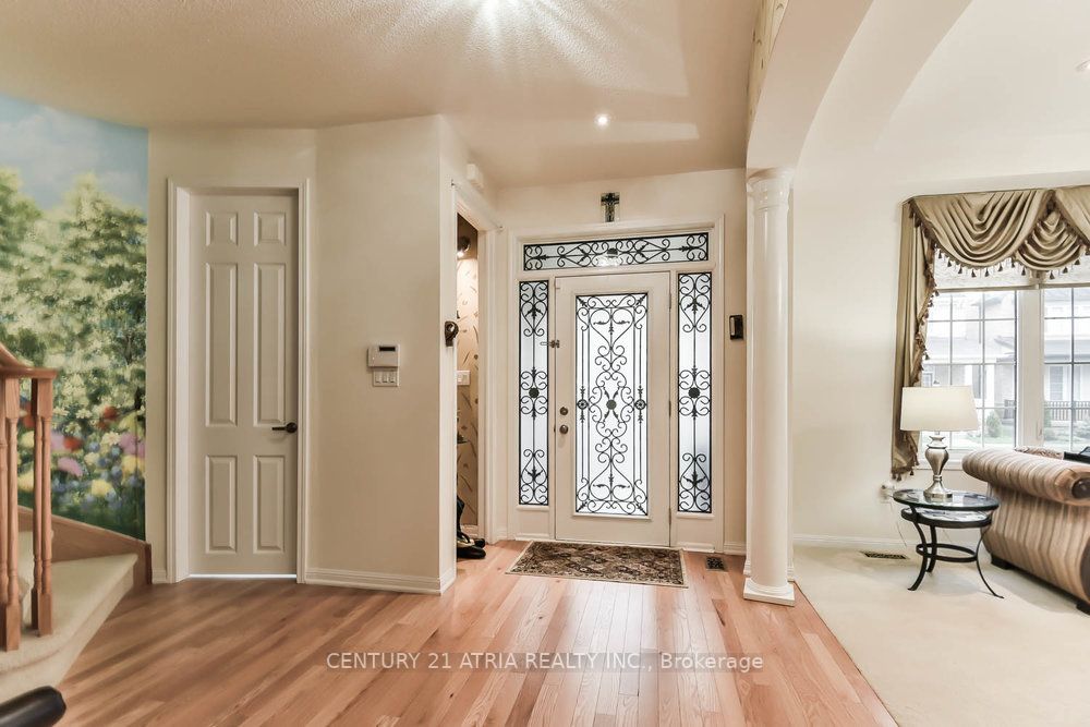 69 Diamond Jubilee Dr