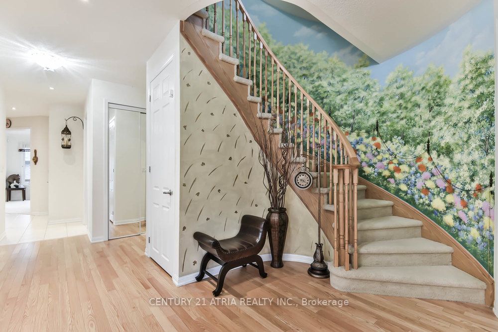 69 Diamond Jubilee Dr