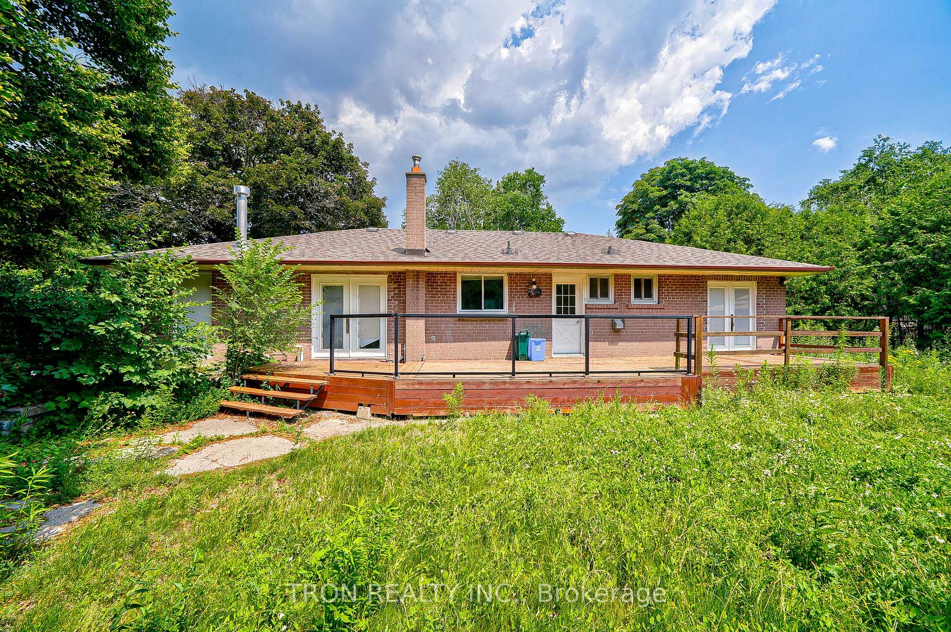 123 Sherwood Forest Drive
