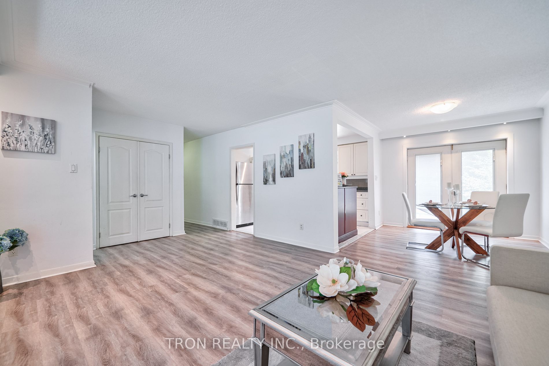 123 Sherwood Forest Drive