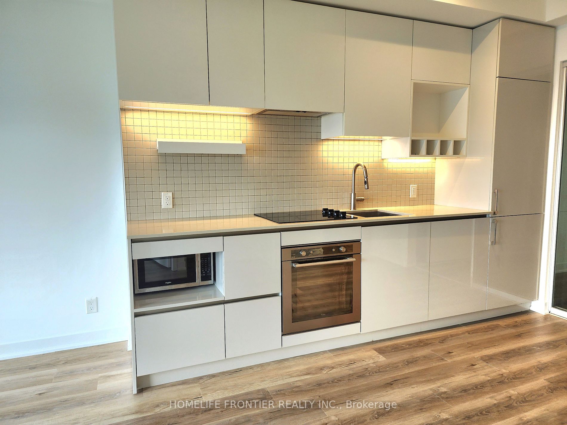 898 Portage Pkwy S, #1506