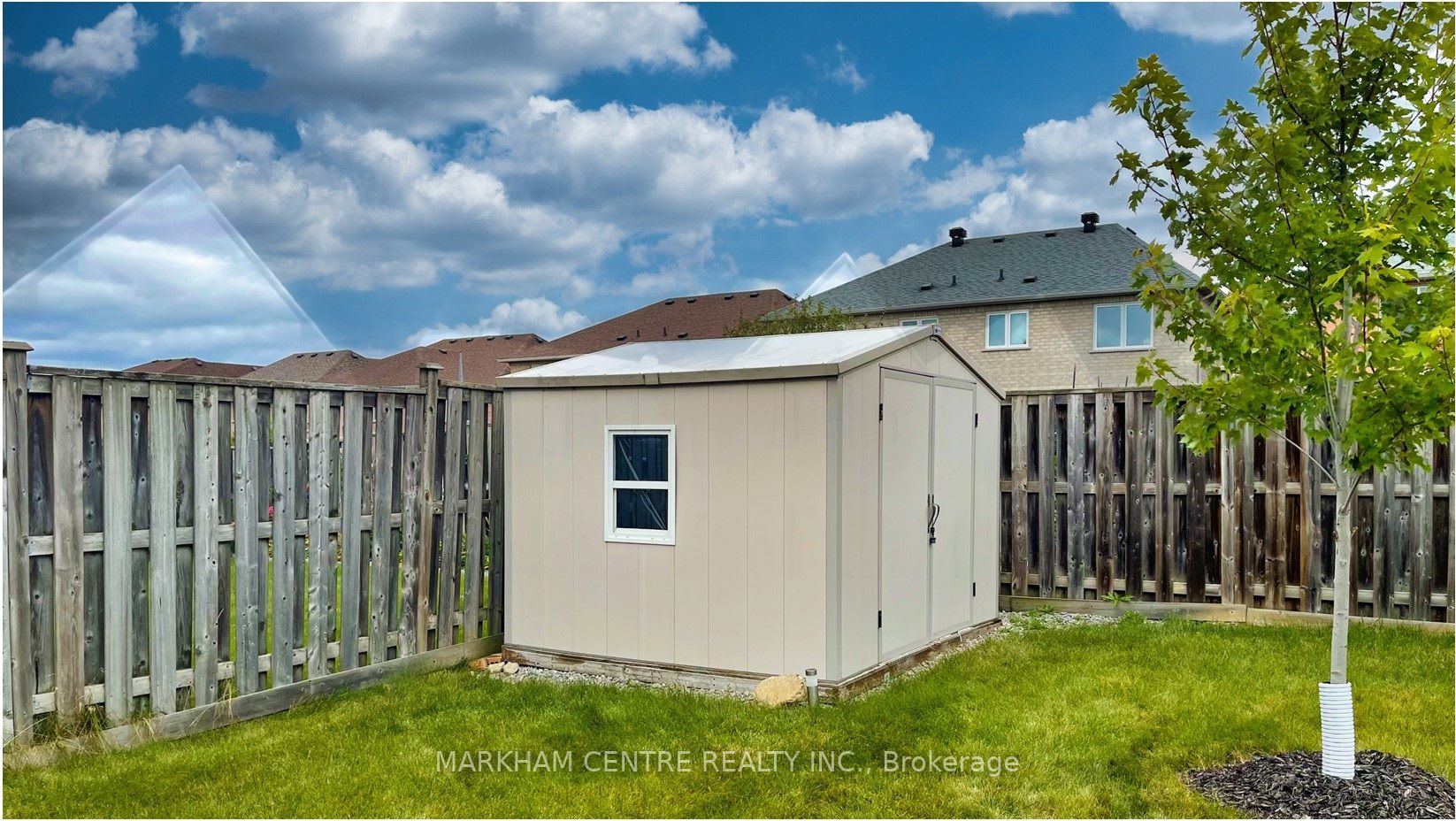 33 Rembrandt Dr