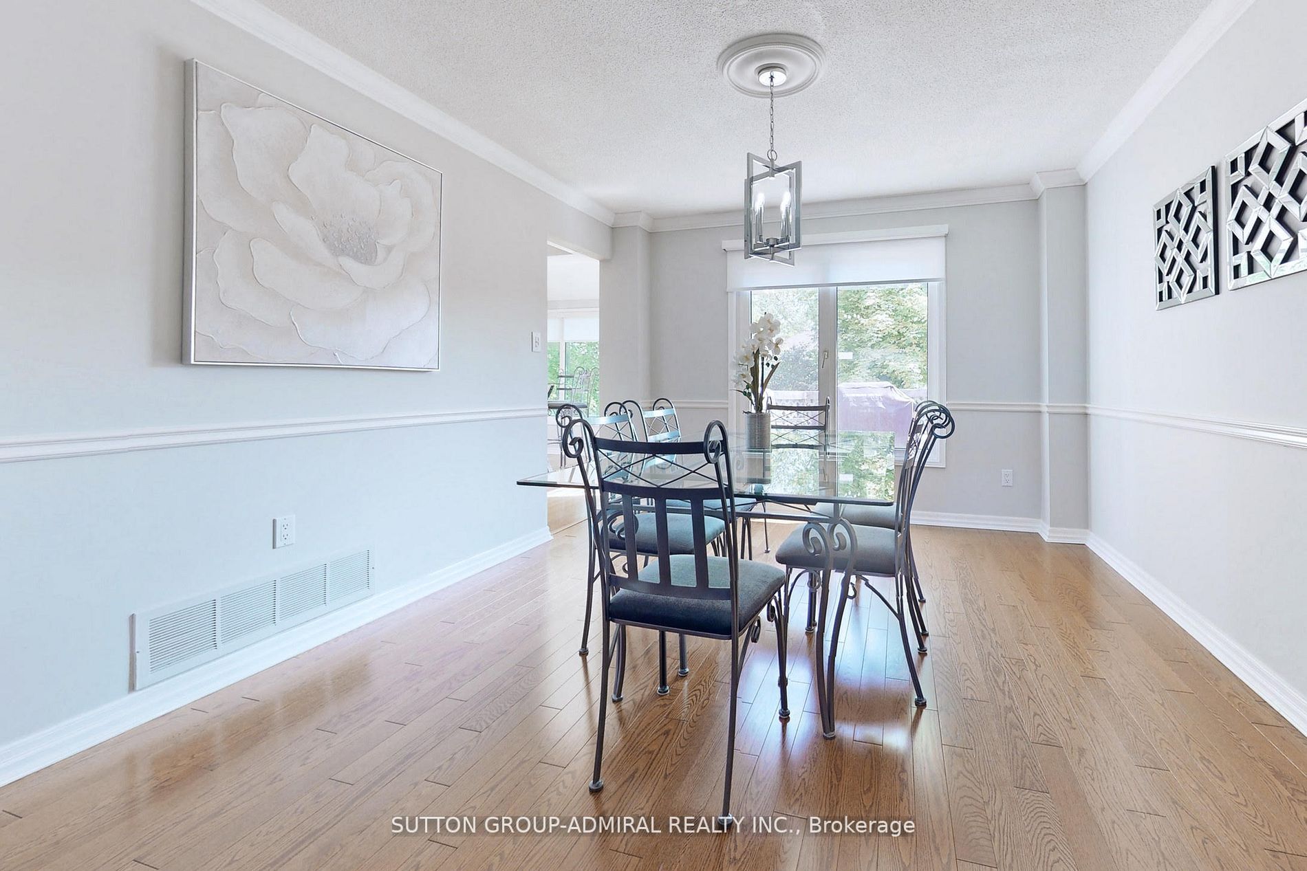 308 Petheram Pl