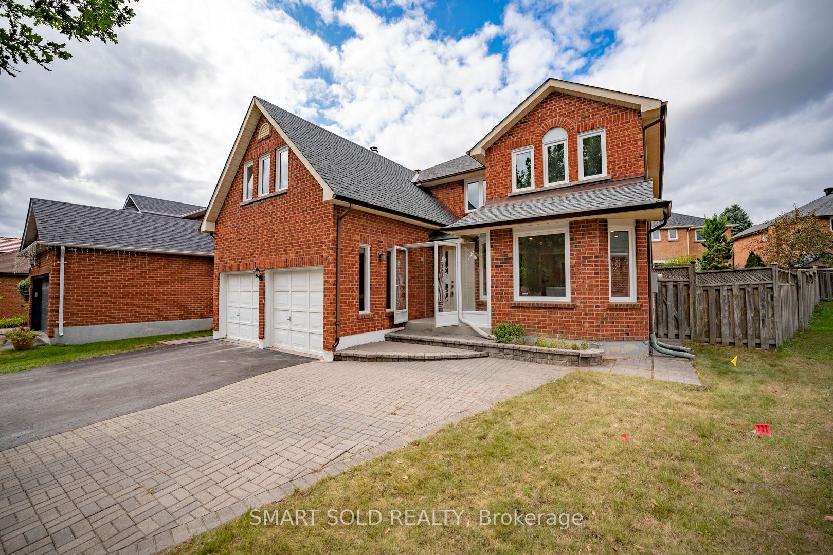 10 Sutton Crt